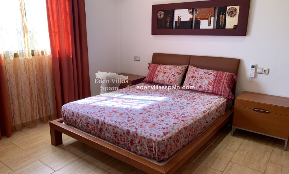 Segunda Mano - Casa de campo - Crevillente