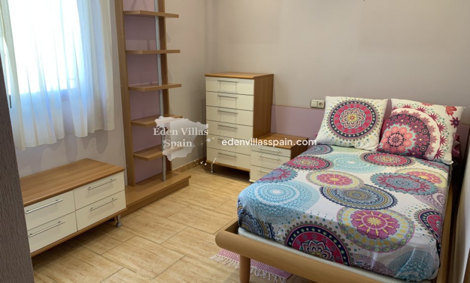 Segunda Mano - Casa de campo - Crevillente