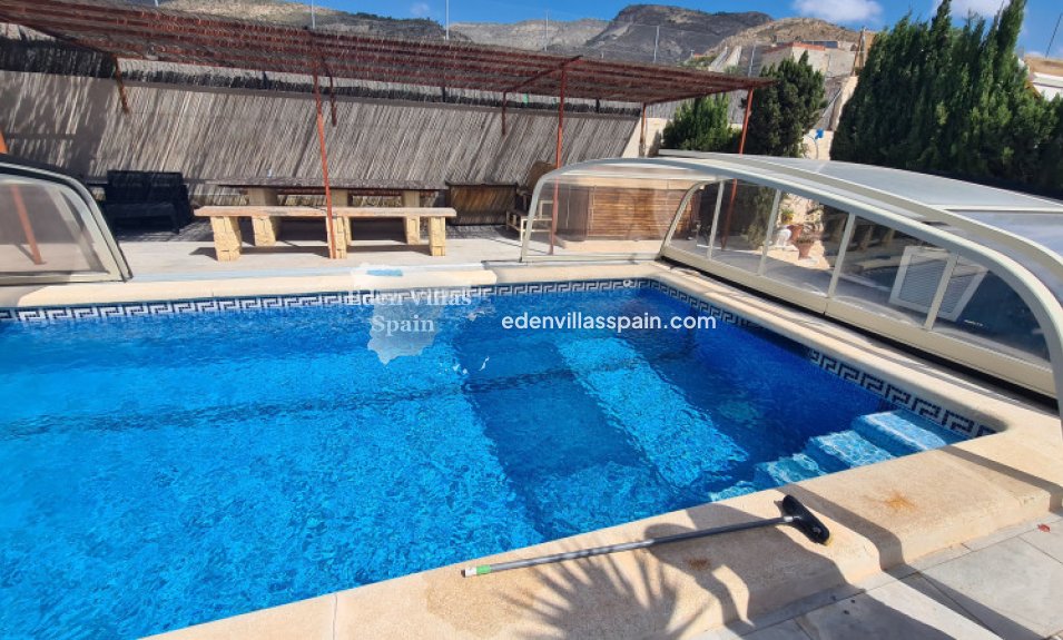 Segunda Mano - Casa de campo - Crevillente