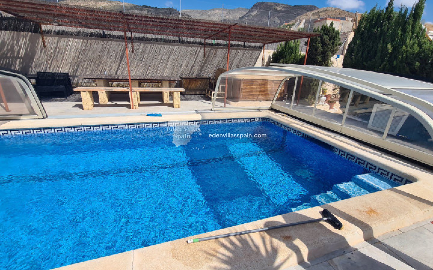 Segunda Mano - Casa de campo - Crevillente