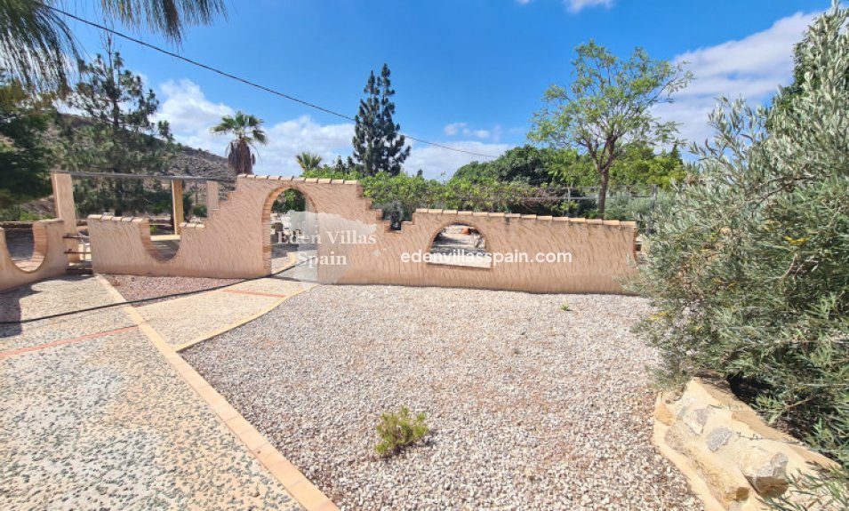 Segunda Mano - Casa de campo - Crevillente