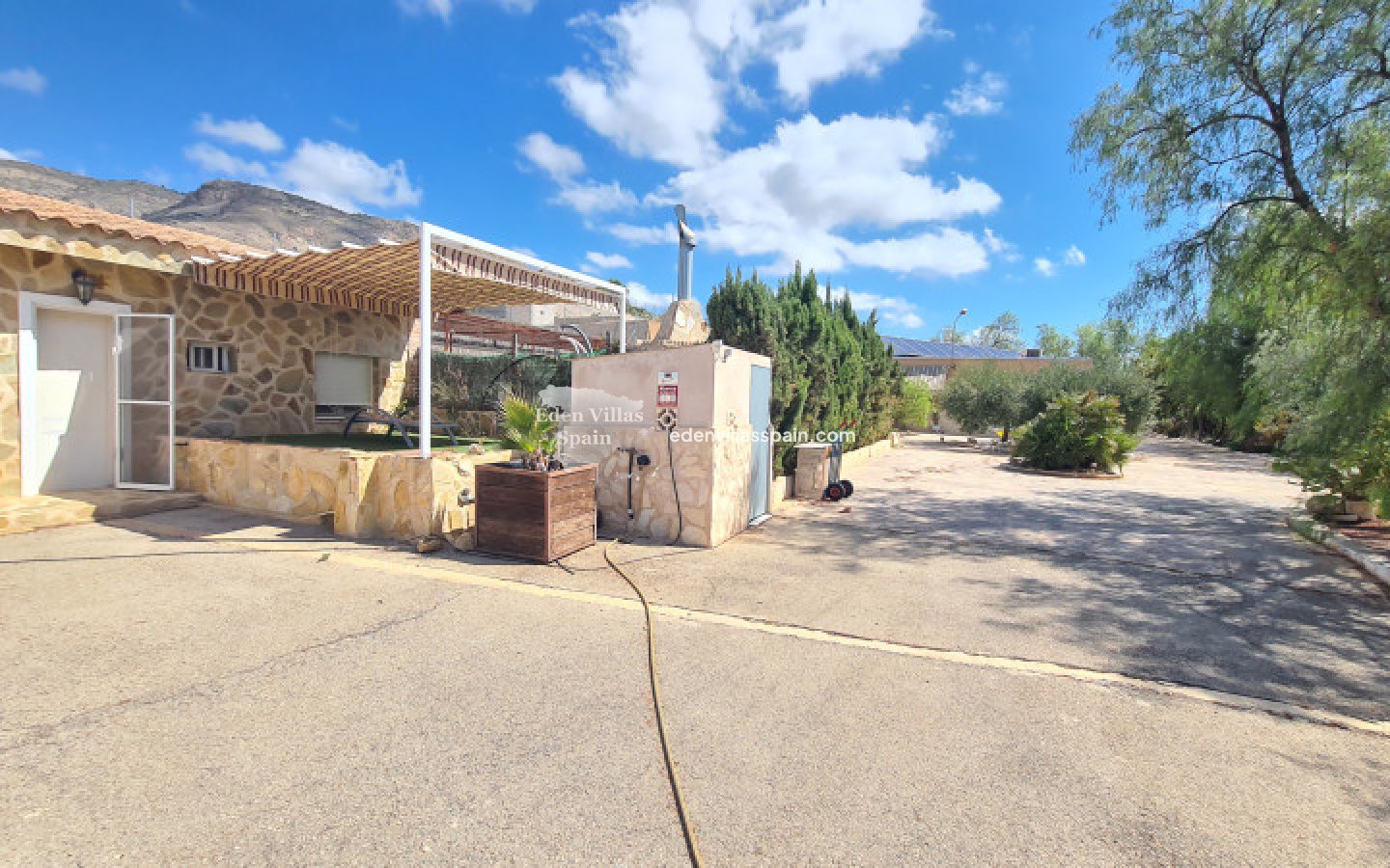 Segunda Mano - Casa de campo - Crevillente