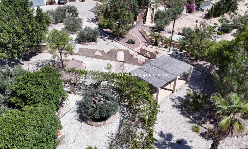 Segunda Mano - Casa de campo - Crevillente