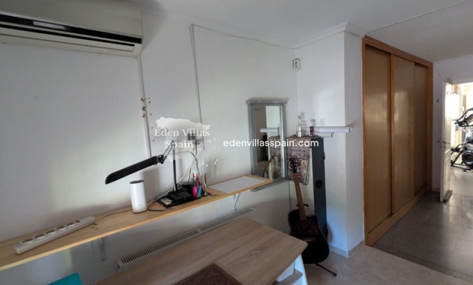 Segunda Mano - Casa de campo - Crevillente