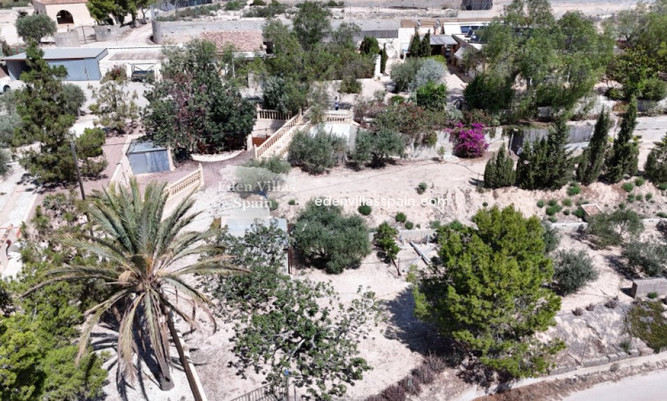 Segunda Mano - Casa de campo - Crevillente