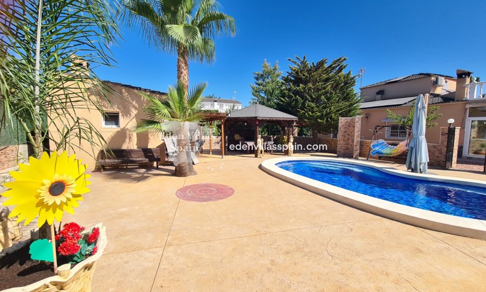 Segunda Mano - Casa de campo - Crevillente