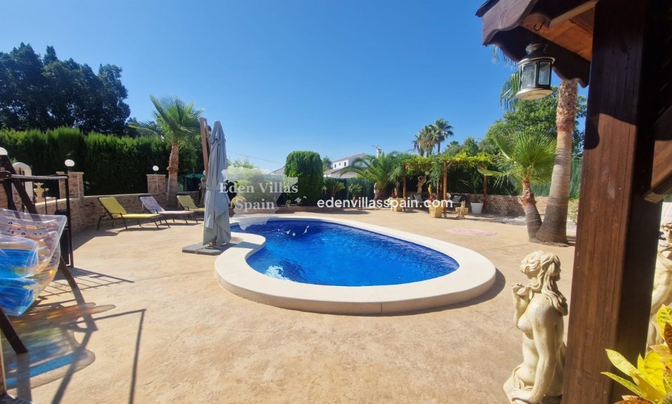 Segunda Mano - Casa de campo - Crevillente