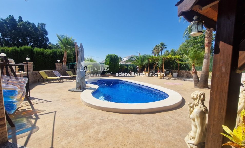 Segunda Mano - Casa de campo - Crevillente