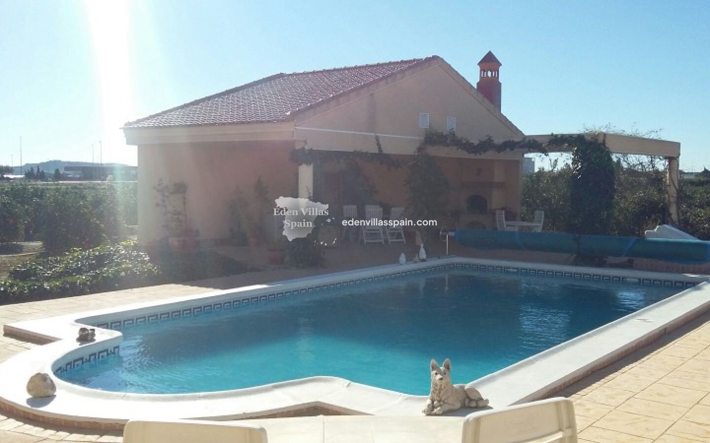 Segunda Mano - Casa de campo - Daya Nueva