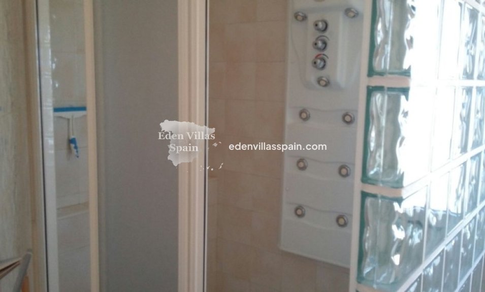 Segunda Mano - Casa de campo - Daya Nueva