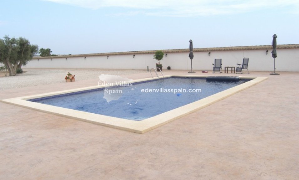 Segunda Mano - Casa de campo - Dolores