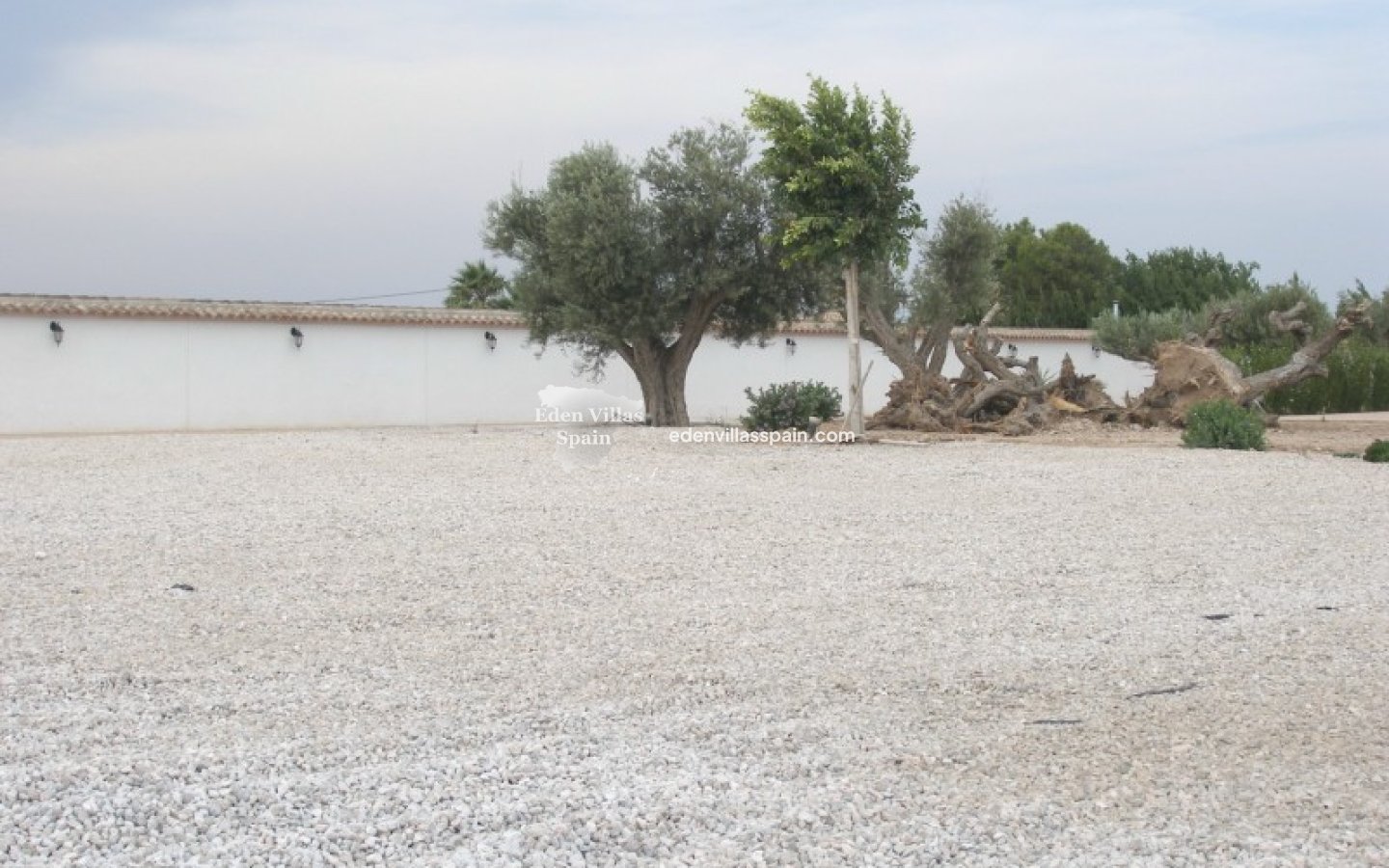 Segunda Mano - Casa de campo - Dolores