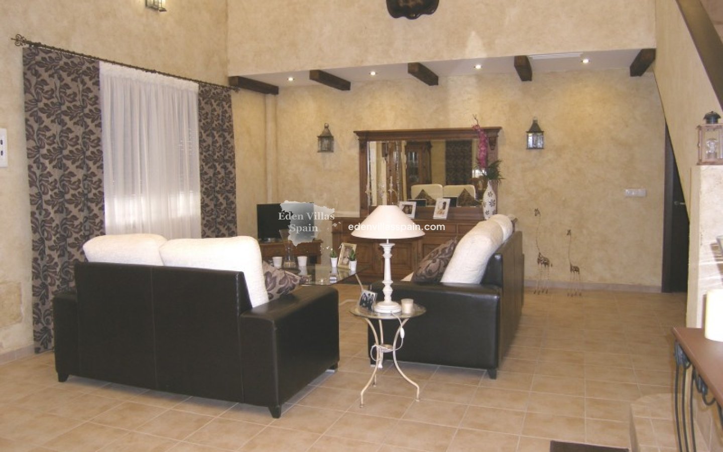 Segunda Mano - Casa de campo - Dolores