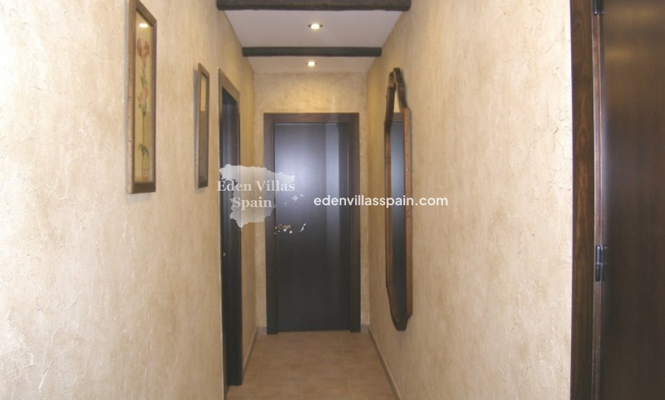 Segunda Mano - Casa de campo - Dolores