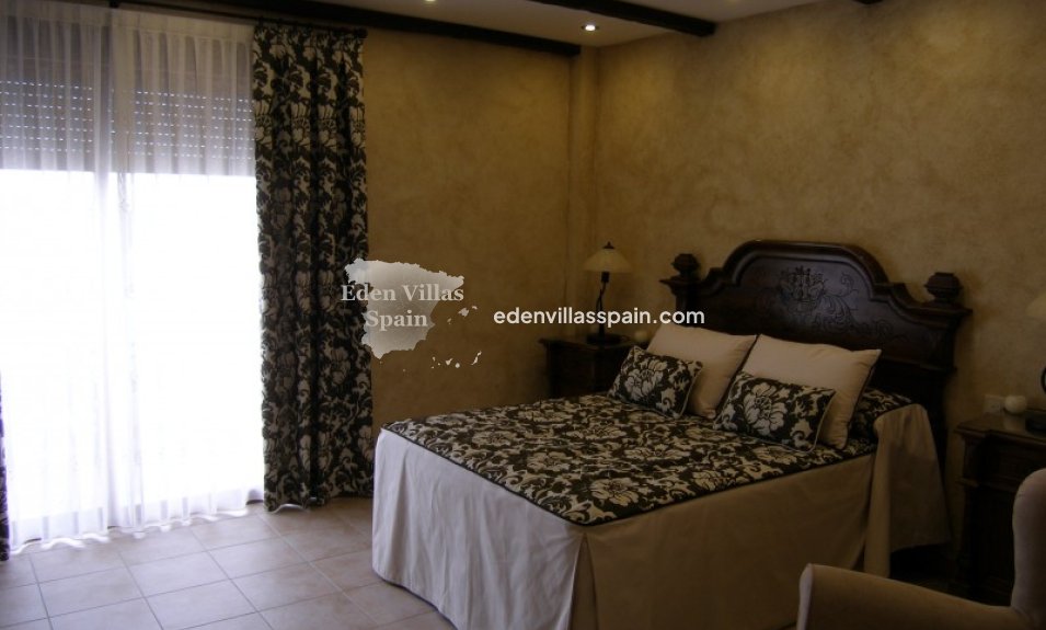 Segunda Mano - Casa de campo - Dolores