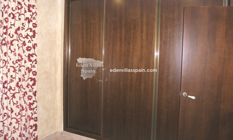 Segunda Mano - Casa de campo - Dolores