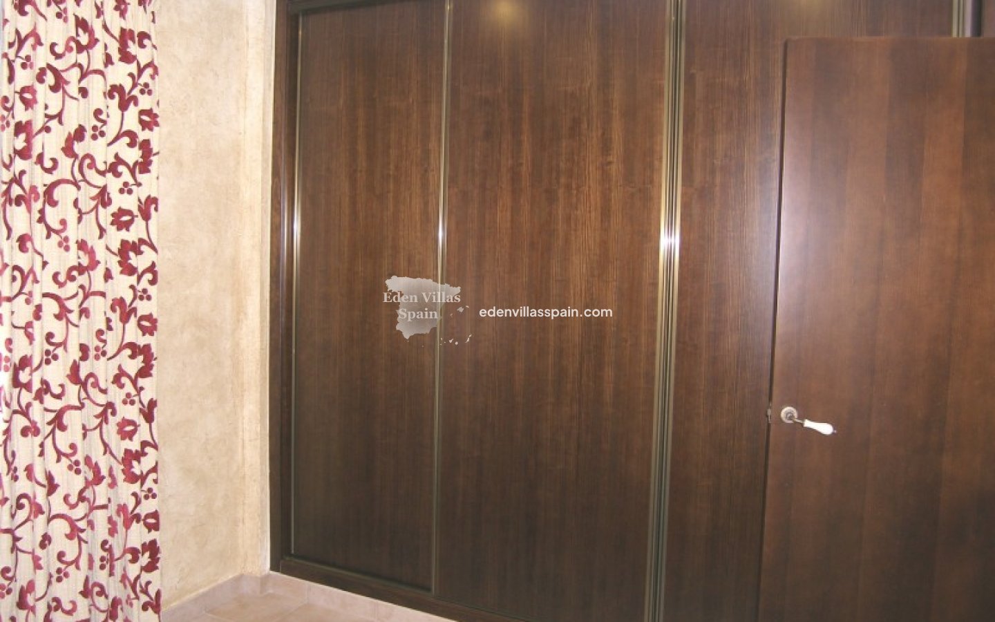 Segunda Mano - Casa de campo - Dolores