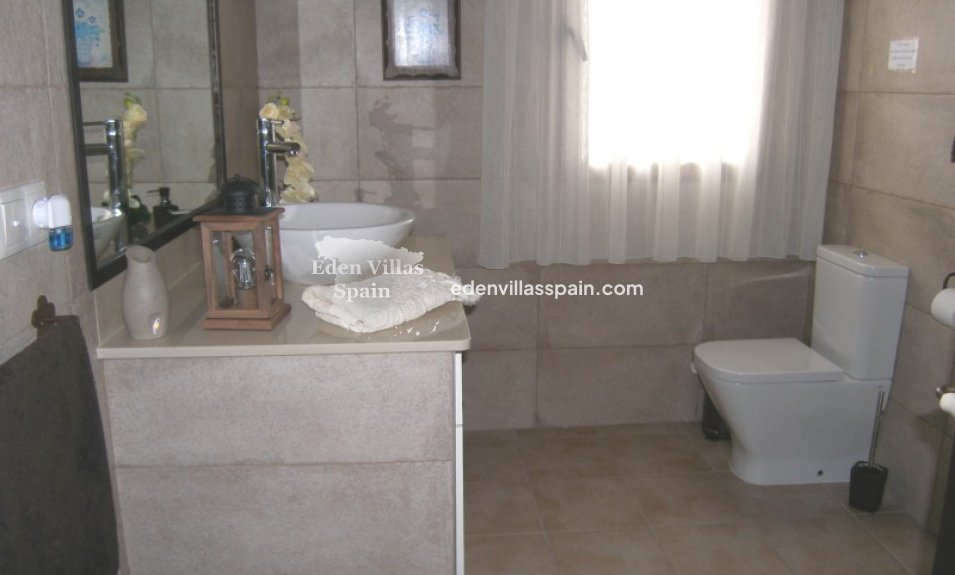 Segunda Mano - Casa de campo - Dolores