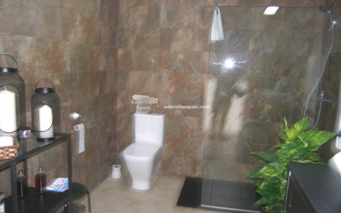 Segunda Mano - Casa de campo - Dolores