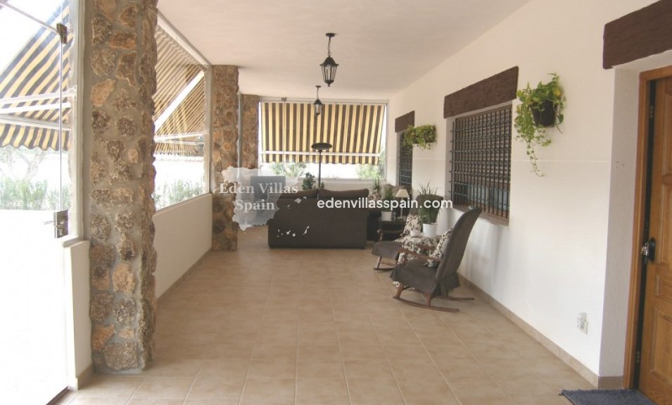 Segunda Mano - Casa de campo - Dolores