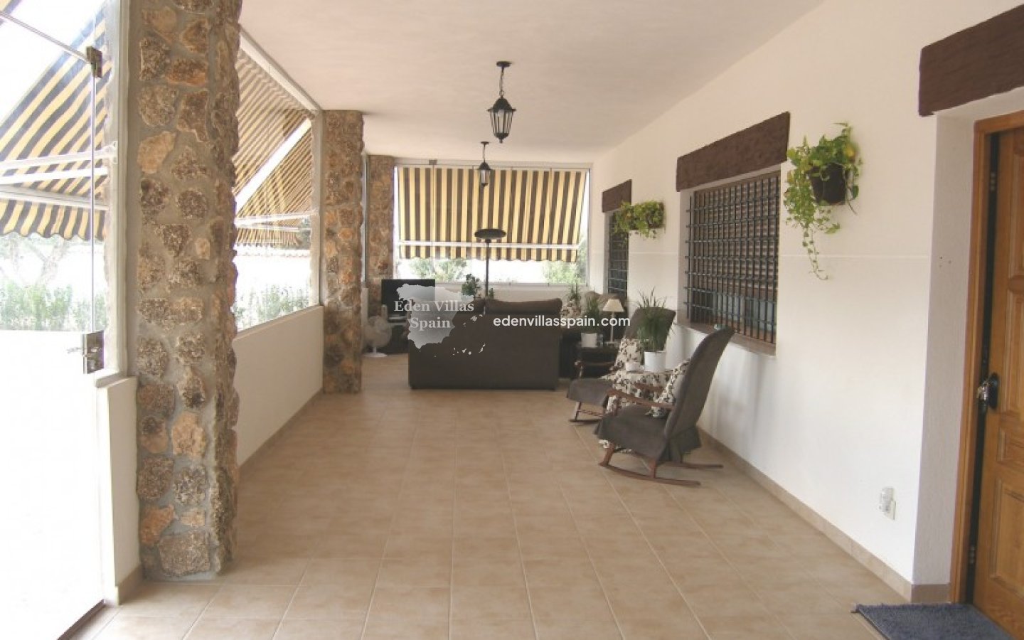 Segunda Mano - Casa de campo - Dolores