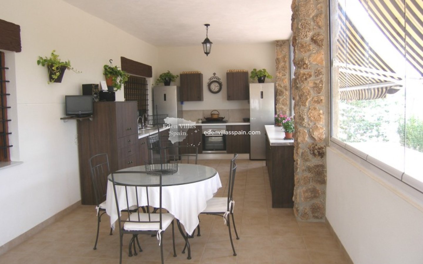 Segunda Mano - Casa de campo - Dolores