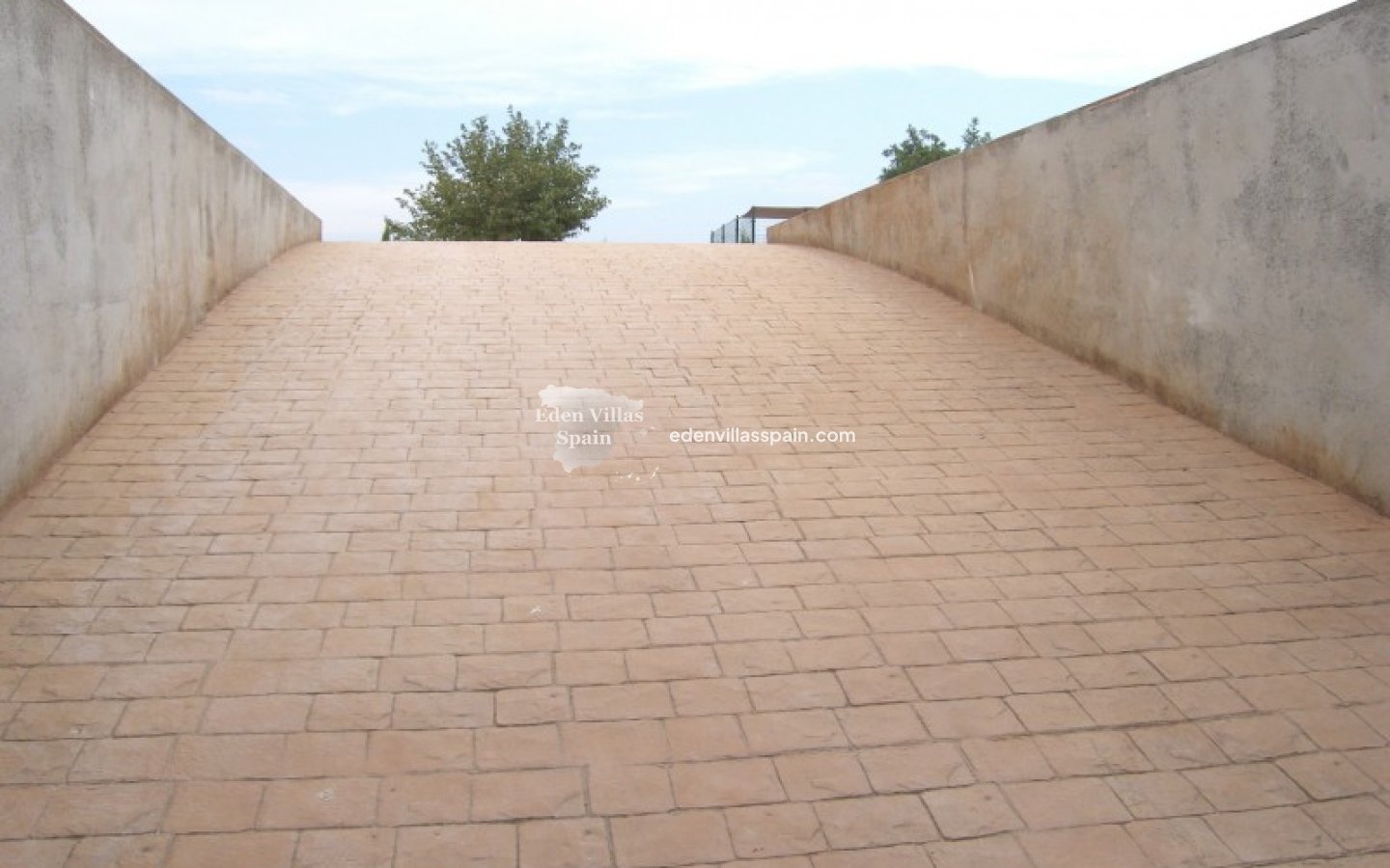 Segunda Mano - Casa de campo - Dolores