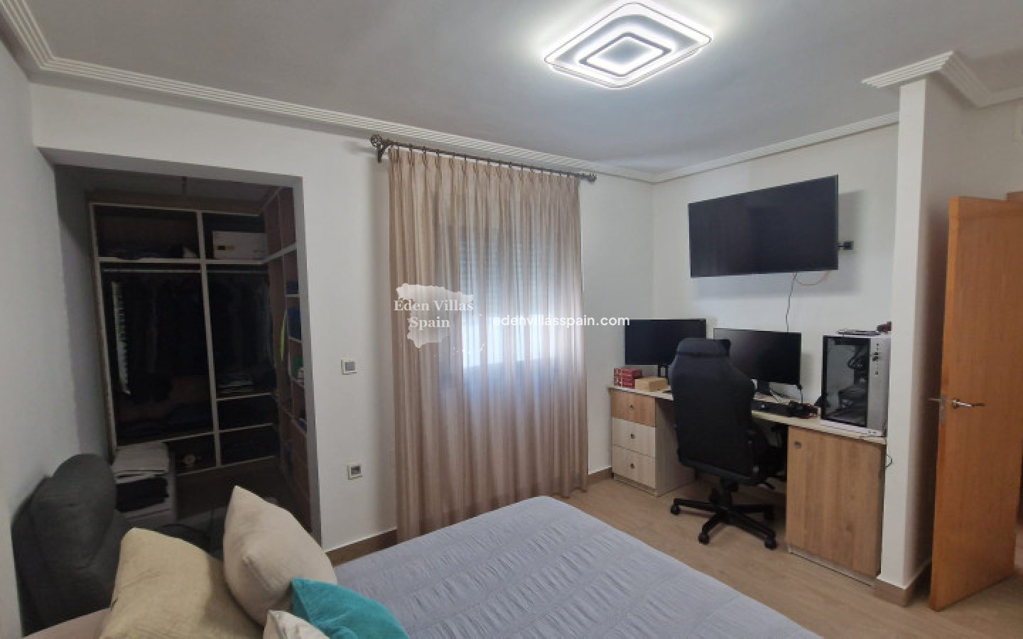 Segunda Mano - Casa de campo - Dolores