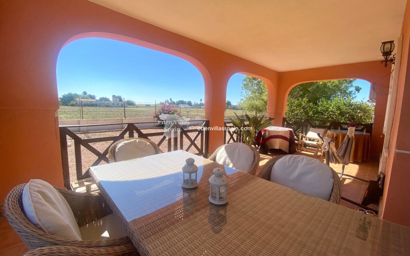 Segunda Mano - Casa de campo - Dolores