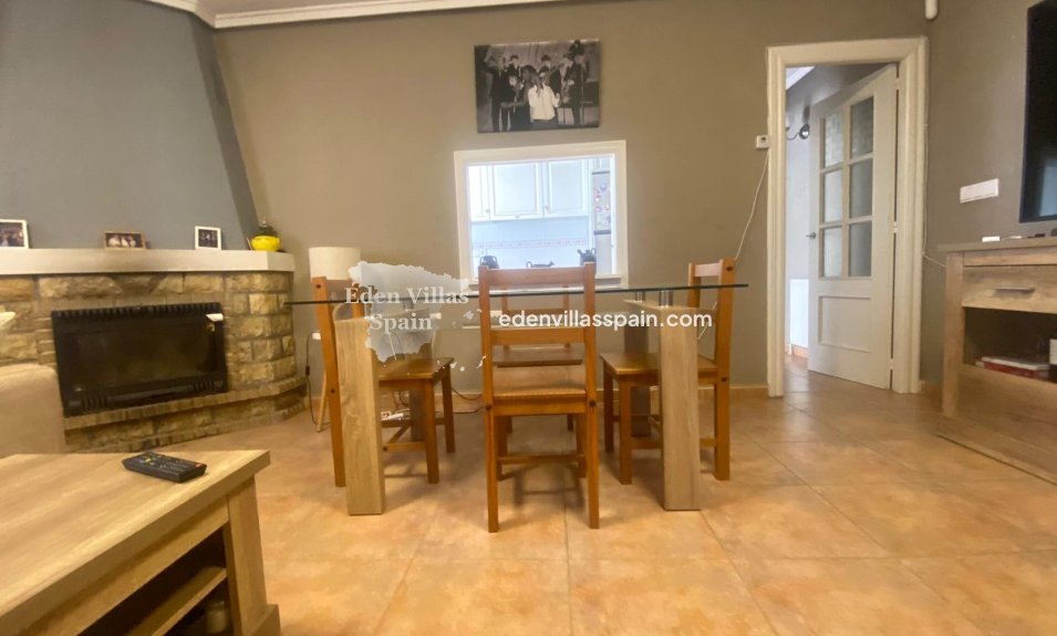 Segunda Mano - Casa de campo - Dolores