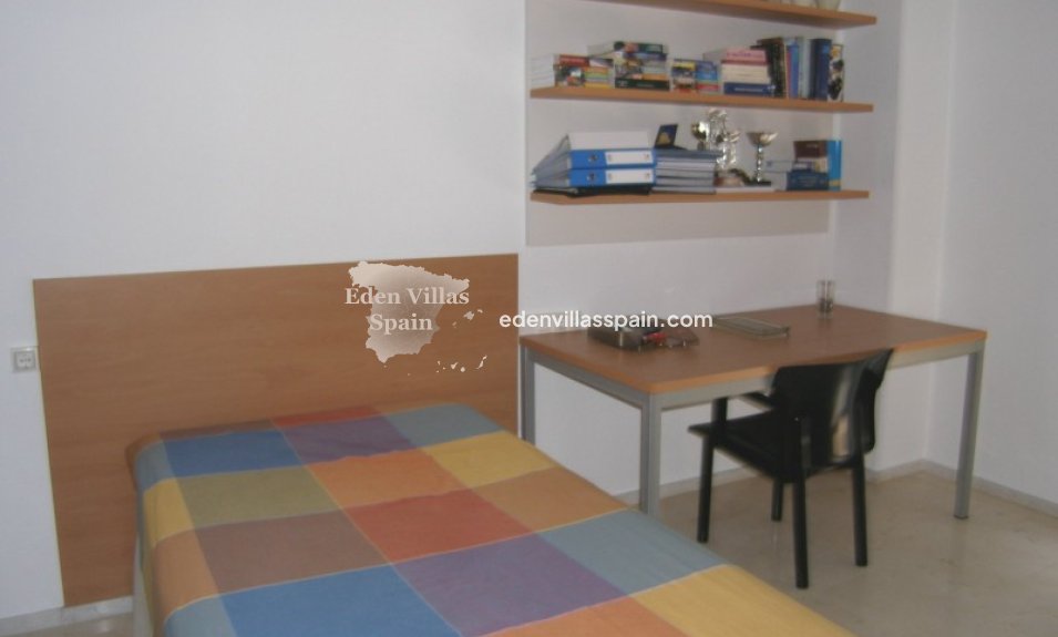 Segunda Mano - Casa de campo - Elche