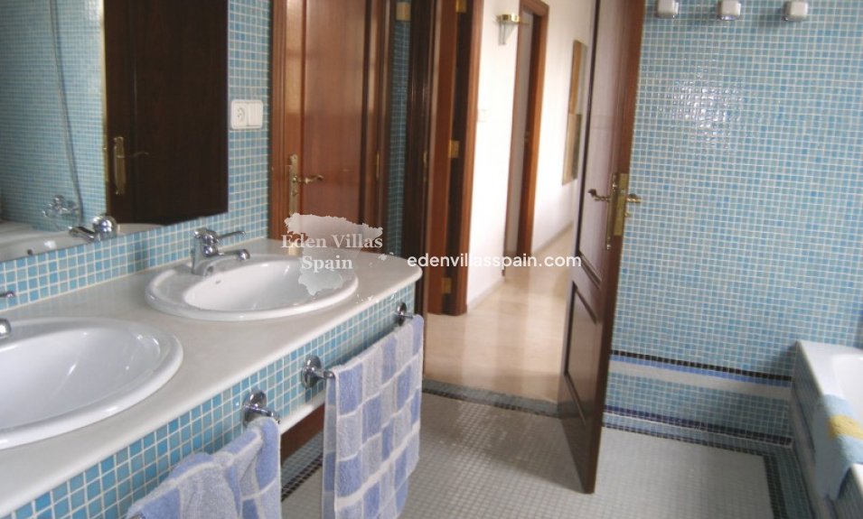 Segunda Mano - Casa de campo - Elche