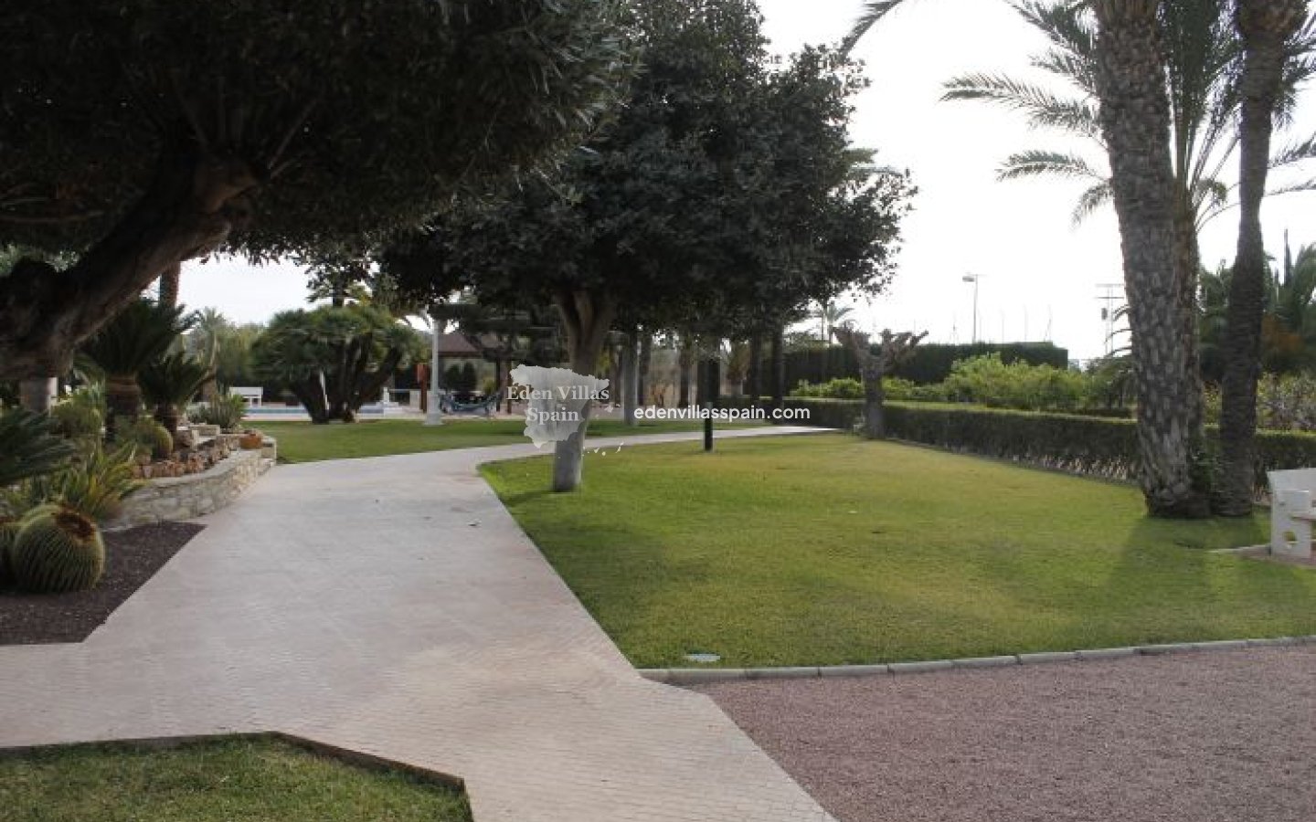 Segunda Mano - Casa de campo - Elche