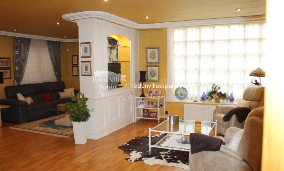 Segunda Mano - Casa de campo - Elche