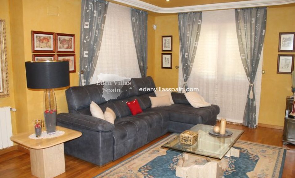 Segunda Mano - Casa de campo - Elche