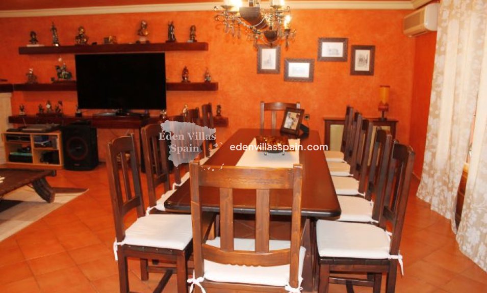 Segunda Mano - Casa de campo - Elche