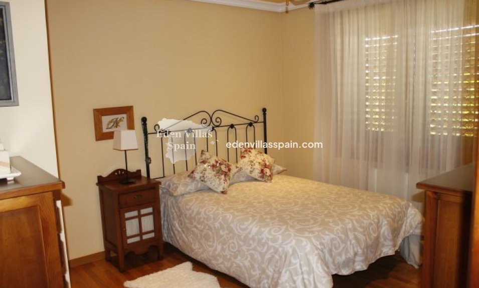 Segunda Mano - Casa de campo - Elche