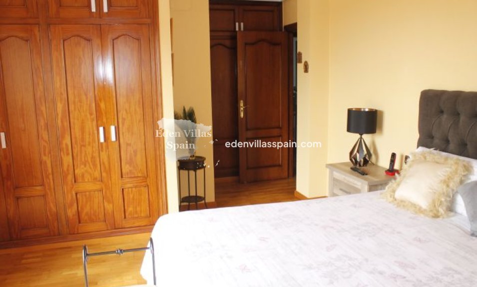 Segunda Mano - Casa de campo - Elche