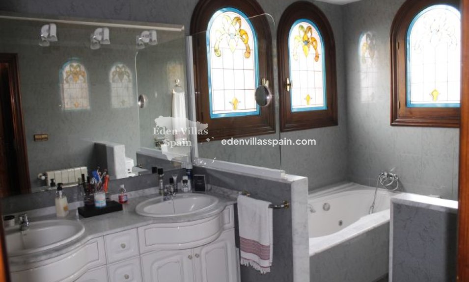 Segunda Mano - Casa de campo - Elche