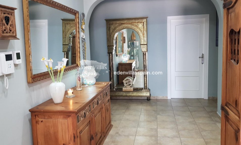 Segunda Mano - Casa de campo - Elche