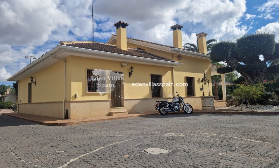 Segunda Mano - Casa de campo - Elche