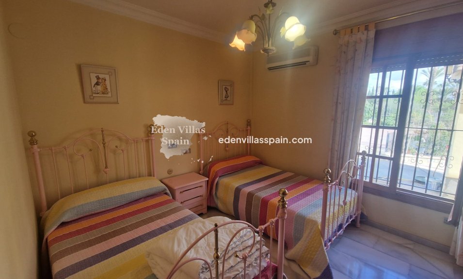 Segunda Mano - Casa de campo - Elche