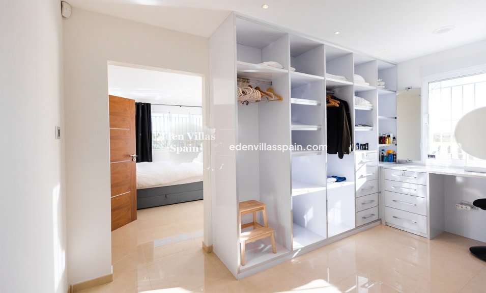 Segunda Mano - Casa de campo - Elche