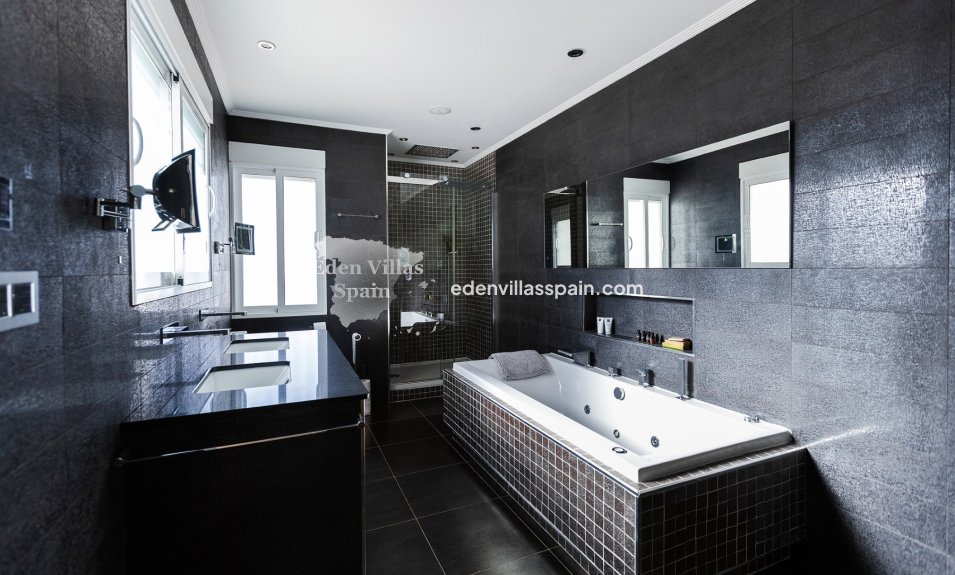 Segunda Mano - Casa de campo - Elche