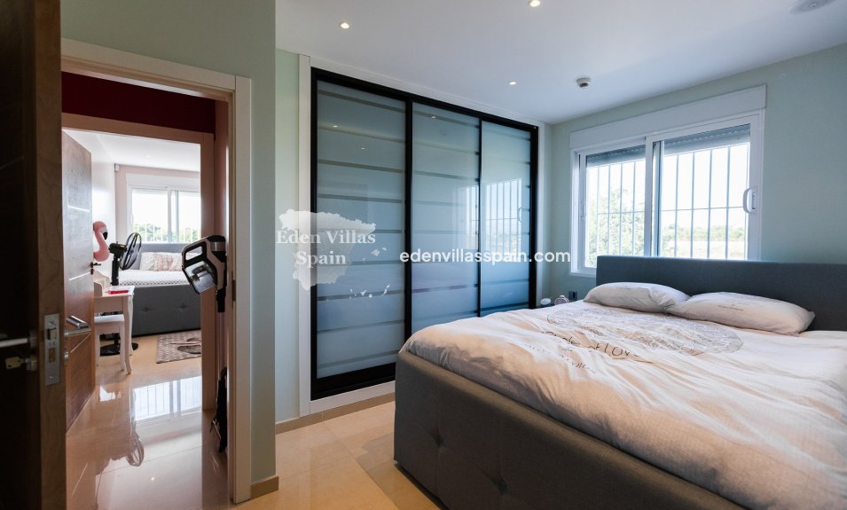 Segunda Mano - Casa de campo - Elche