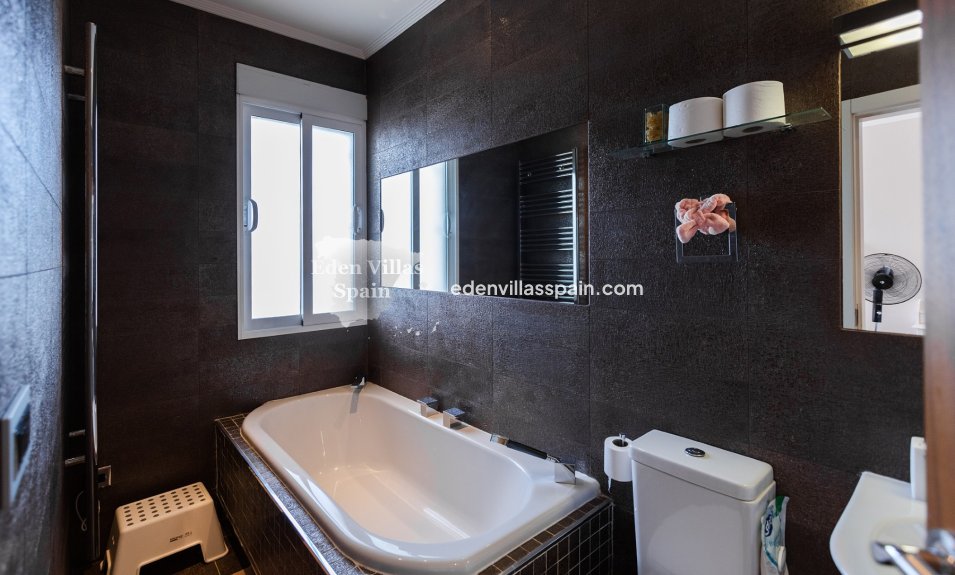 Segunda Mano - Casa de campo - Elche