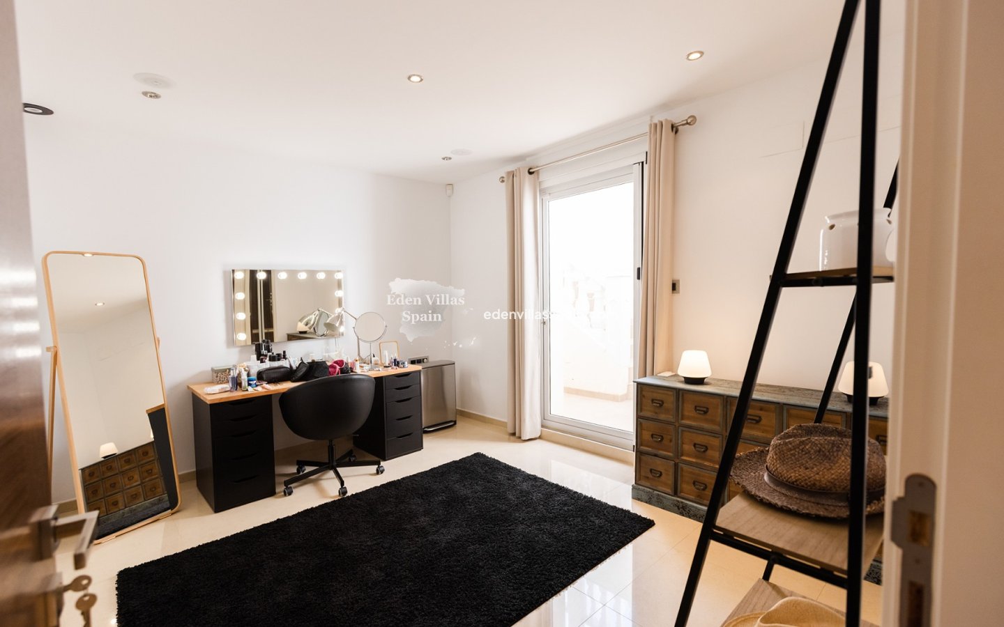 Segunda Mano - Casa de campo - Elche