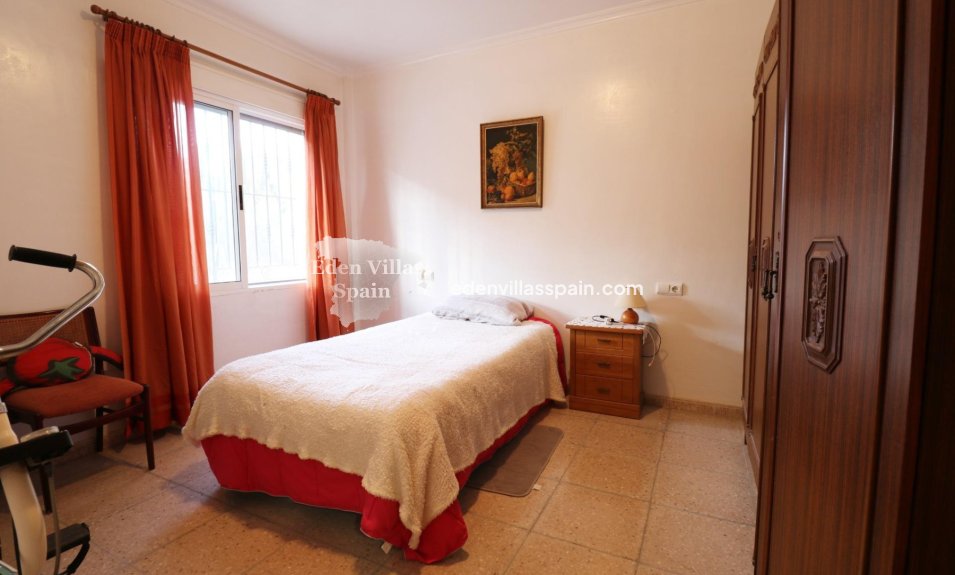 Segunda Mano - Casa de campo - Elche