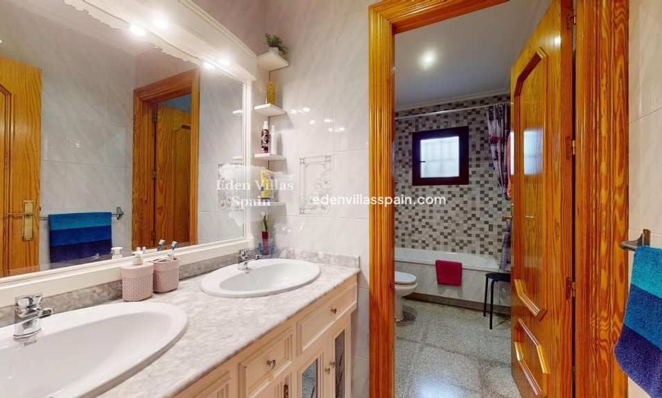 Segunda Mano - Casa de campo - Elche