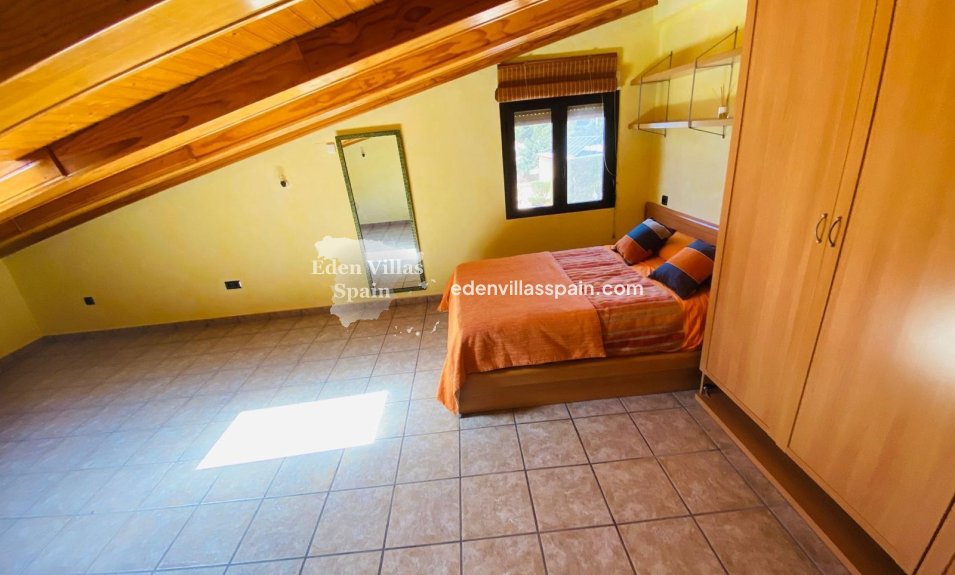 Segunda Mano - Casa de campo - Elche